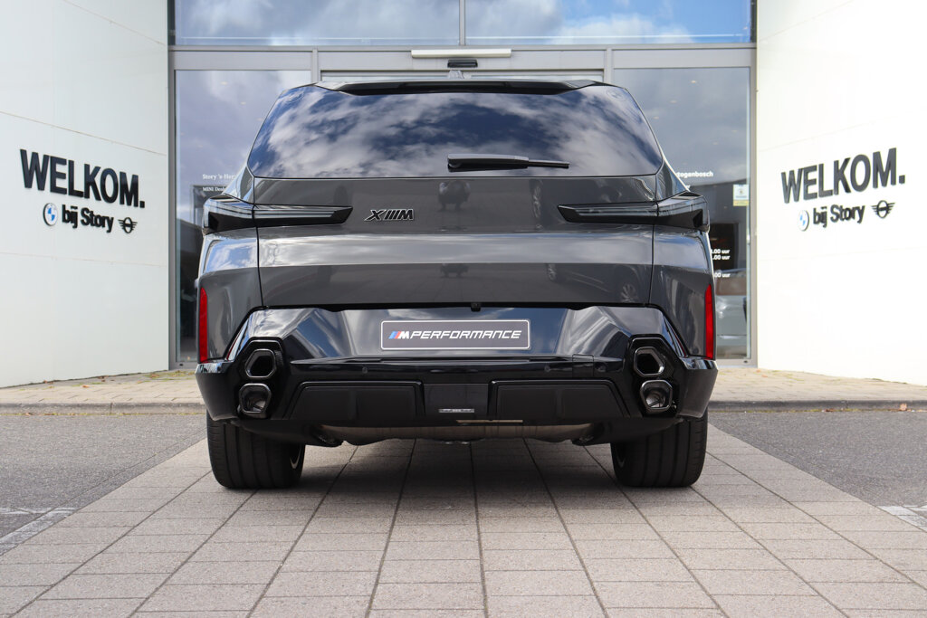 BMW XM 5