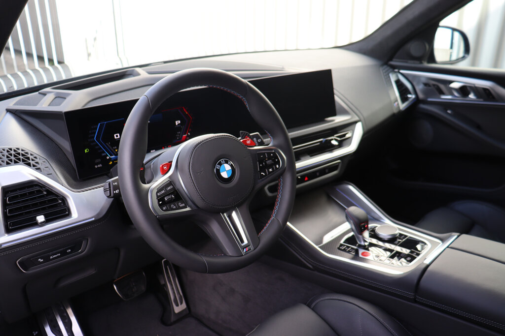 BMW XM 10