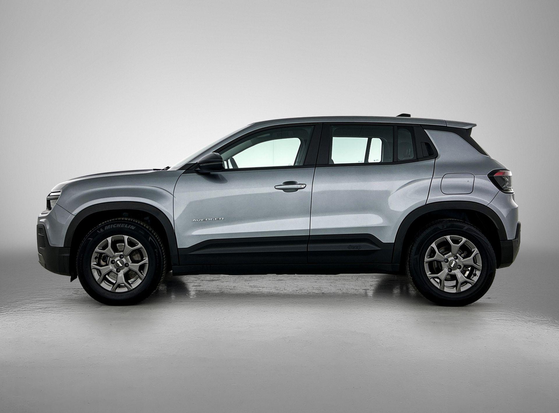 Jeep Avenger Longitude 54 kWh 156pk Automaat - Afbeelding 5