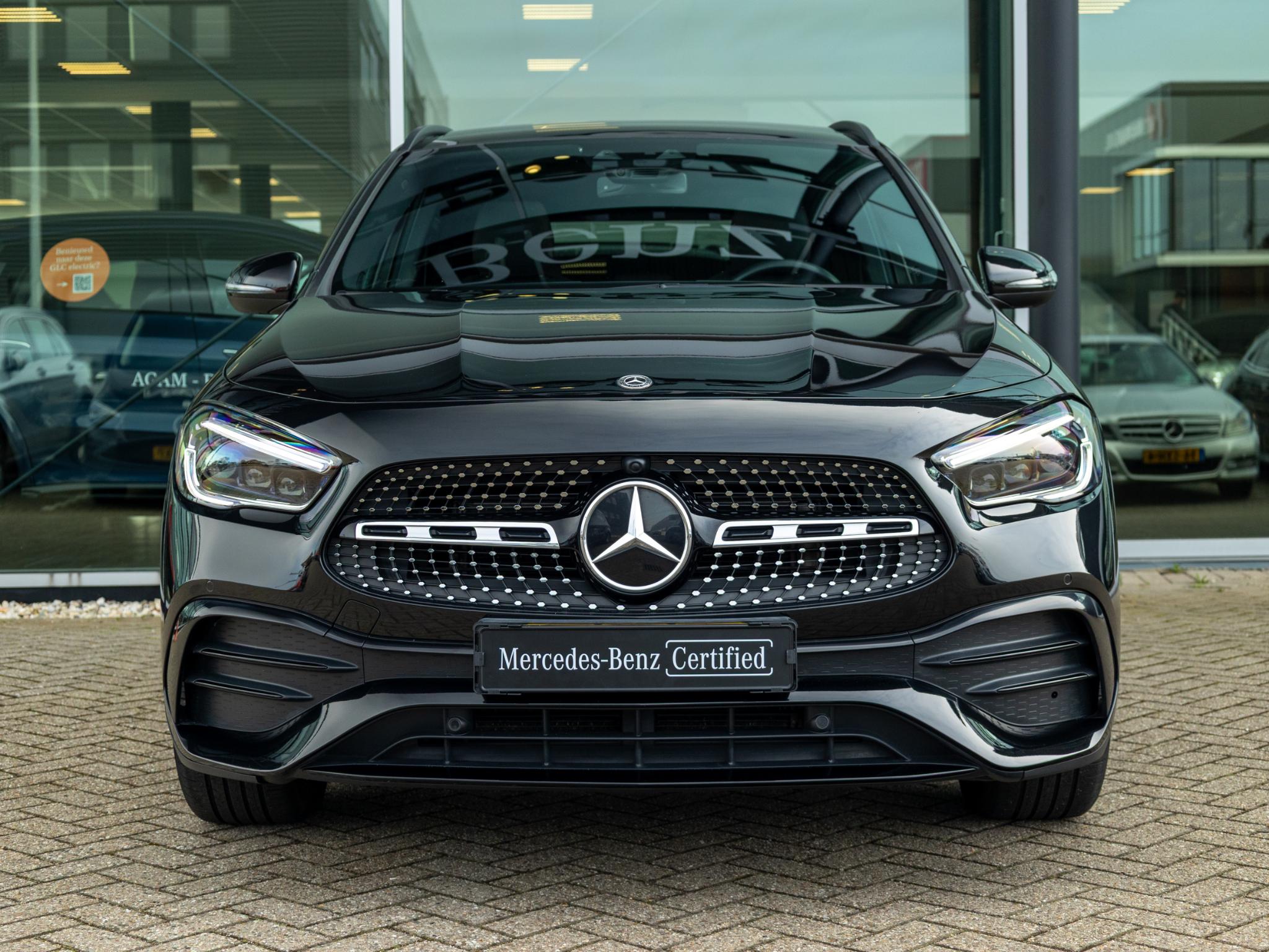 Mercedes-Benz GLA 200 Business Solution PLUS AMG - Afbeelding 4