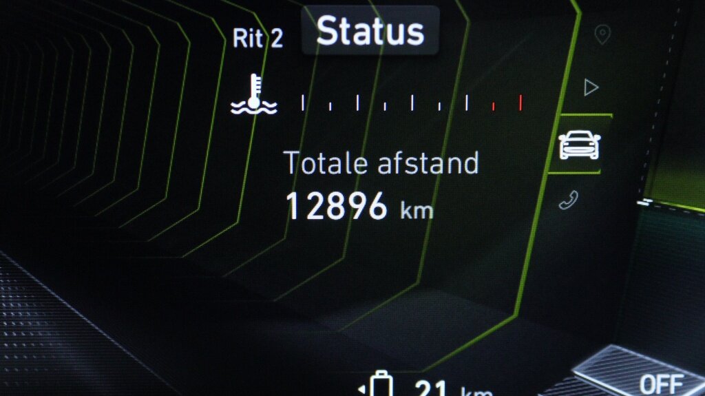 Lynk & Co 01 1.5 PHEV 261 PK | Afn. Trekhaak | Panoramadak | 360 graden camer - Afbeelding 4