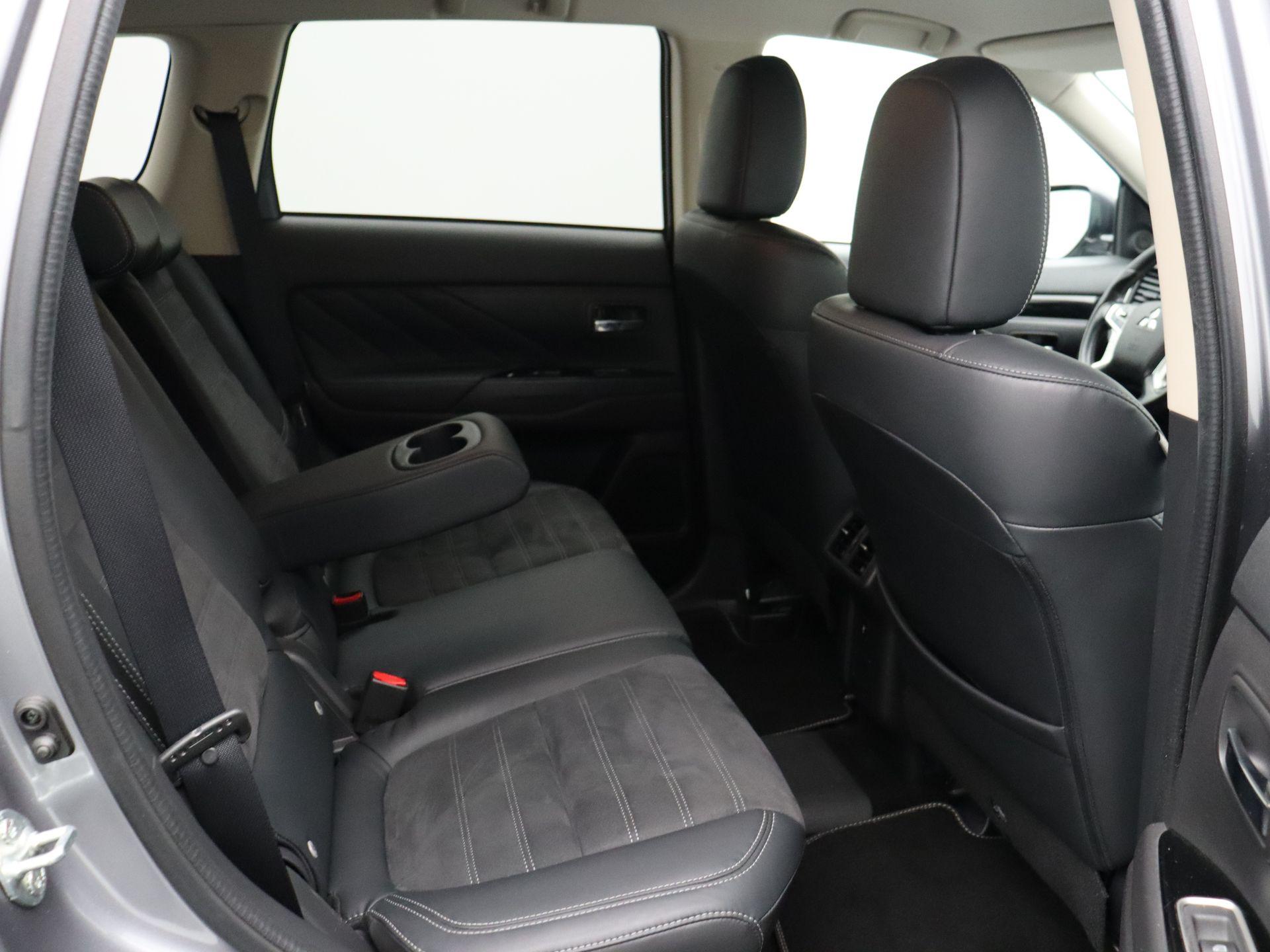 Mitsubishi Outlander 2.4 PHEV Intense - Afbeelding 9