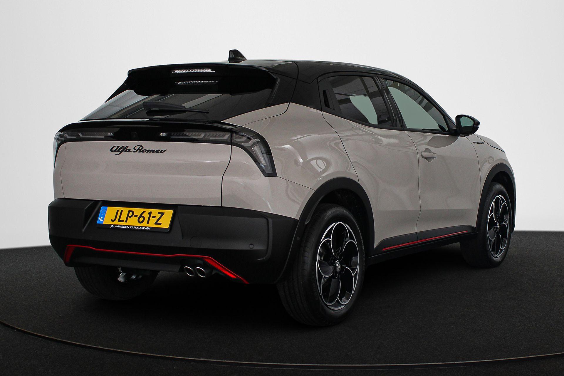 Alfa Romeo Junior 1.2 Turbo Hybrid Ibrida Speciale - Afbeelding 3