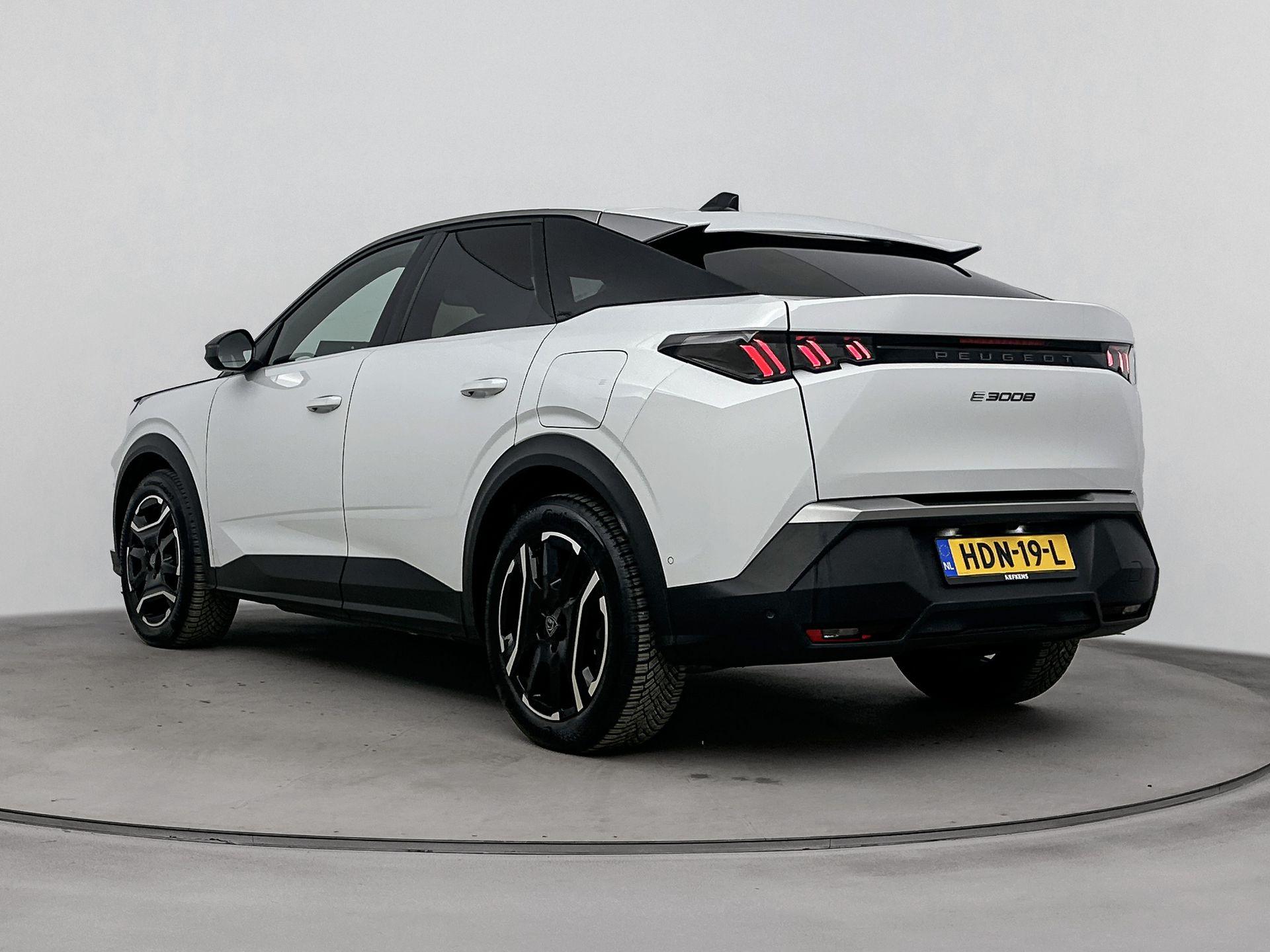 Peugeot e-3008 Allure Avantage 210 73 kWh - Afbeelding 3