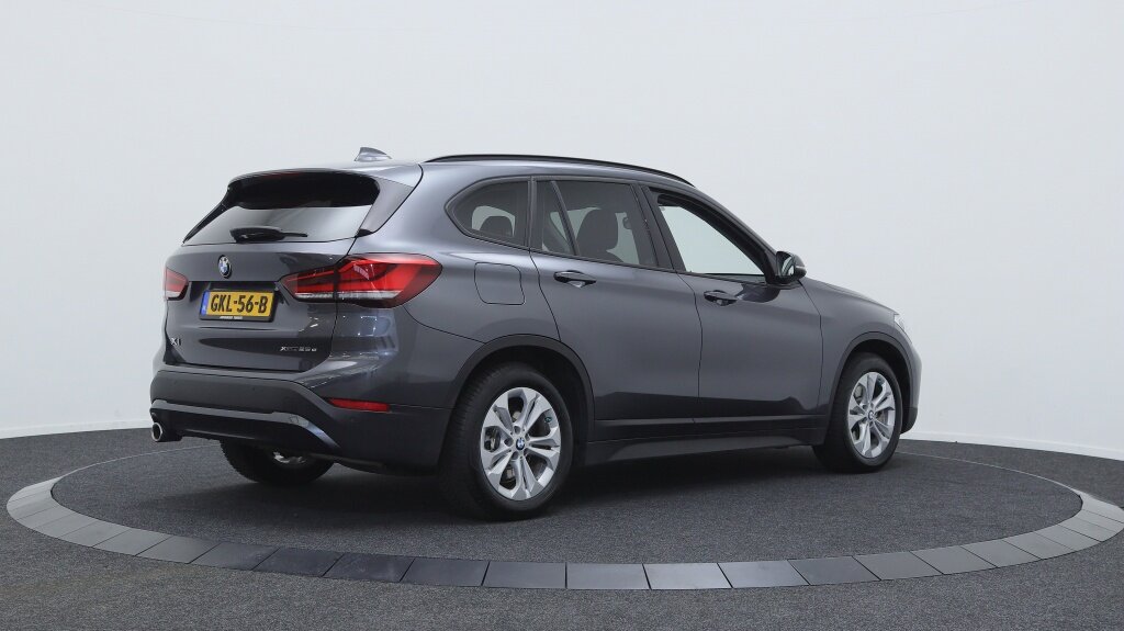 BMW X1 xDrive25e Business Advantage | LED | Navigatie | - Afbeelding 2