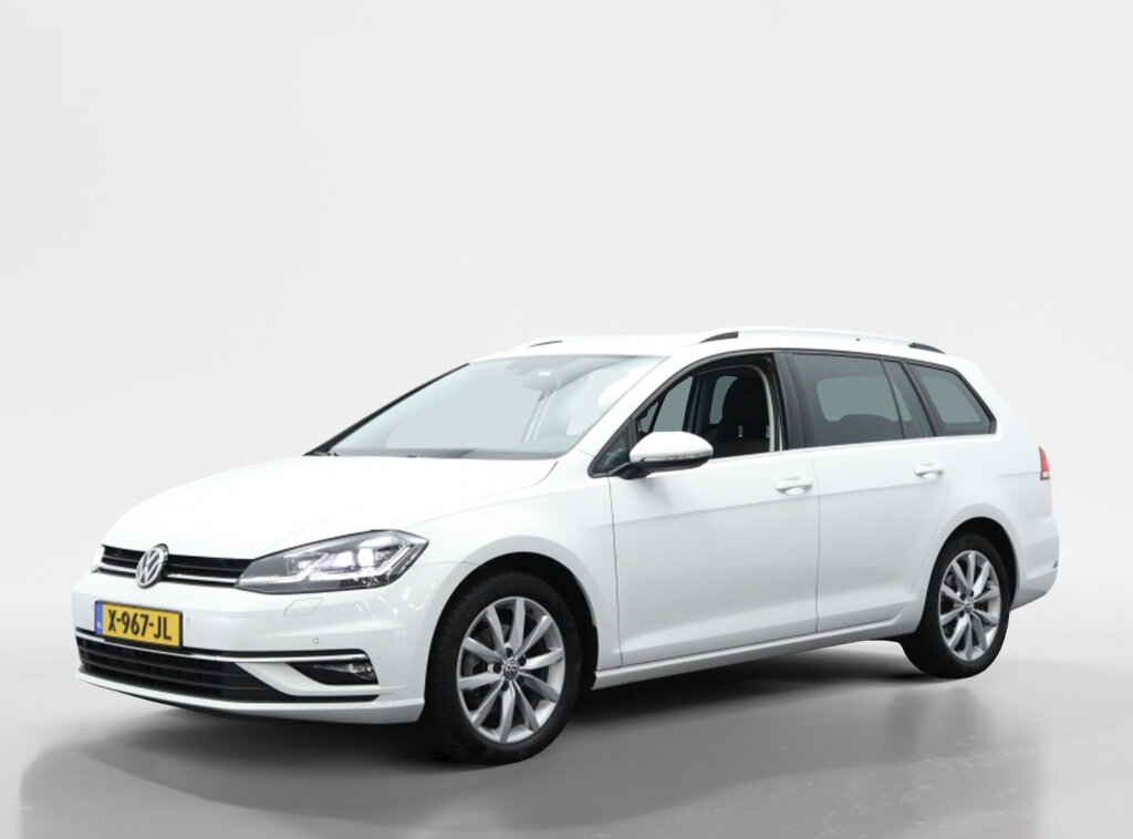 Volkswagen Golf 1.5 TSI Highline Automaat | Navigatie | Camera | Adaptive cruise
