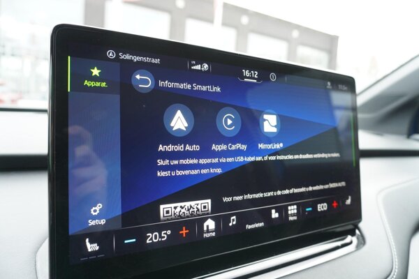 Apple Carplay/Android Auto