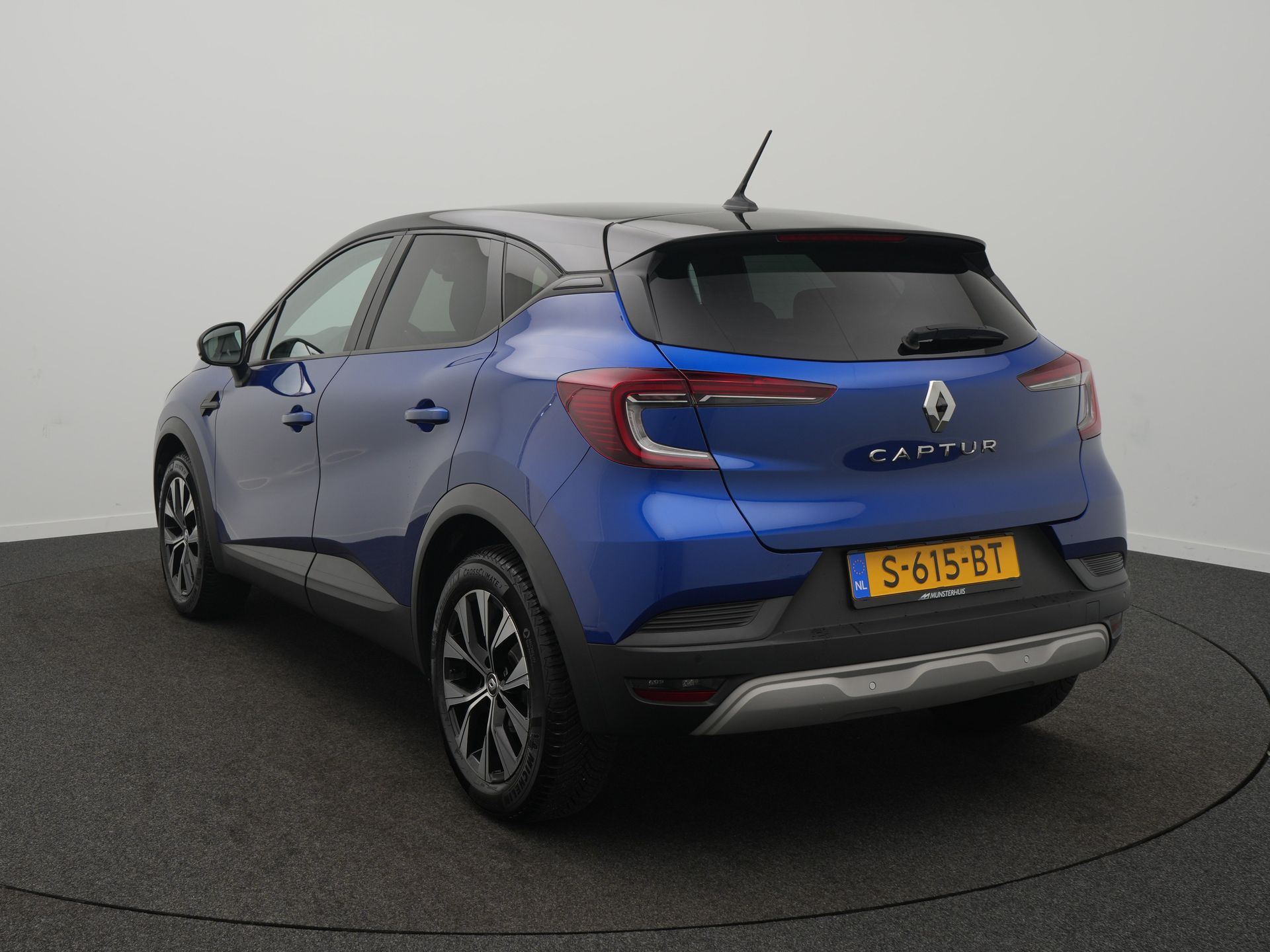 Renault Captur TCe 90 Evolution - Occasion Lease vanaf €399 p/m - Afbeelding 4