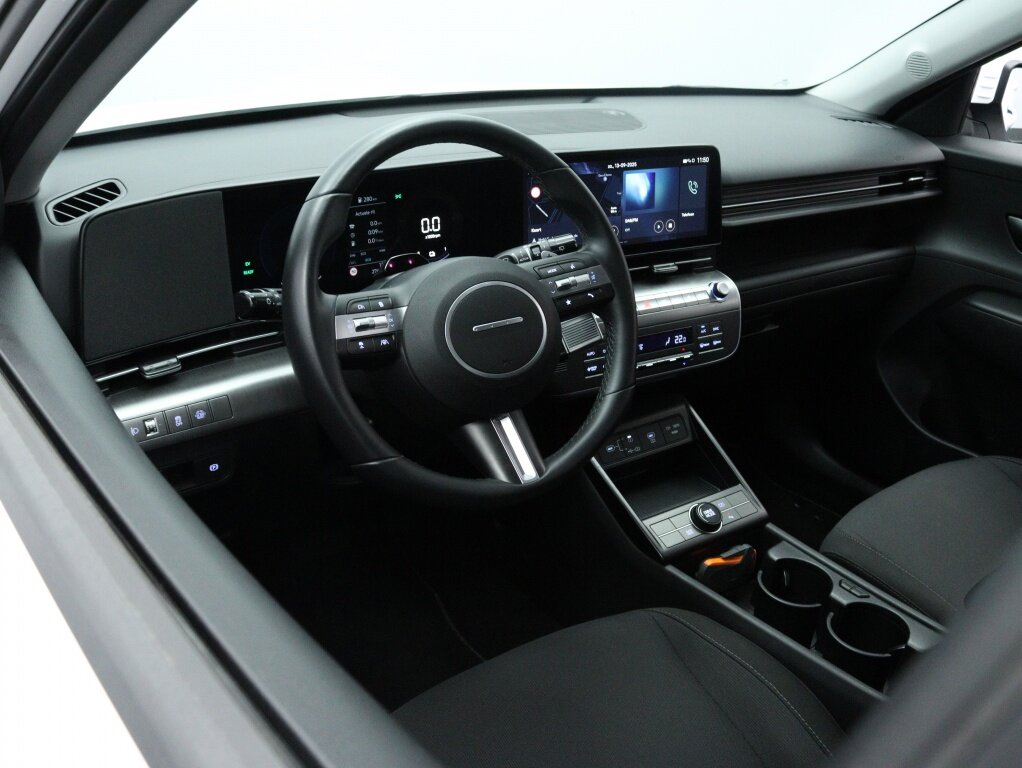 Hyundai Kona 1.6 GDI HEV Comfort | Navigatie | Camera | Cruise control - Afbeelding 4