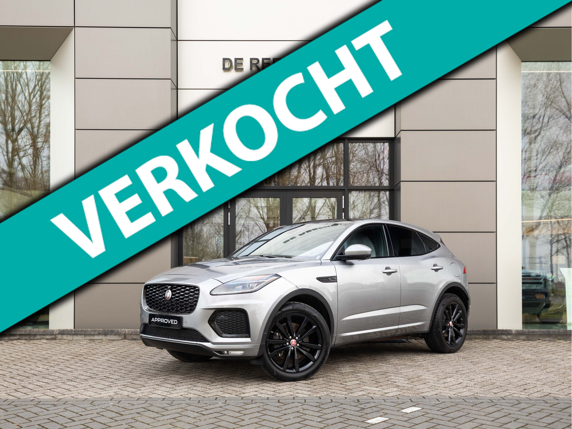 Jaguar E-PACE P300e AWD R-Dynamic SE