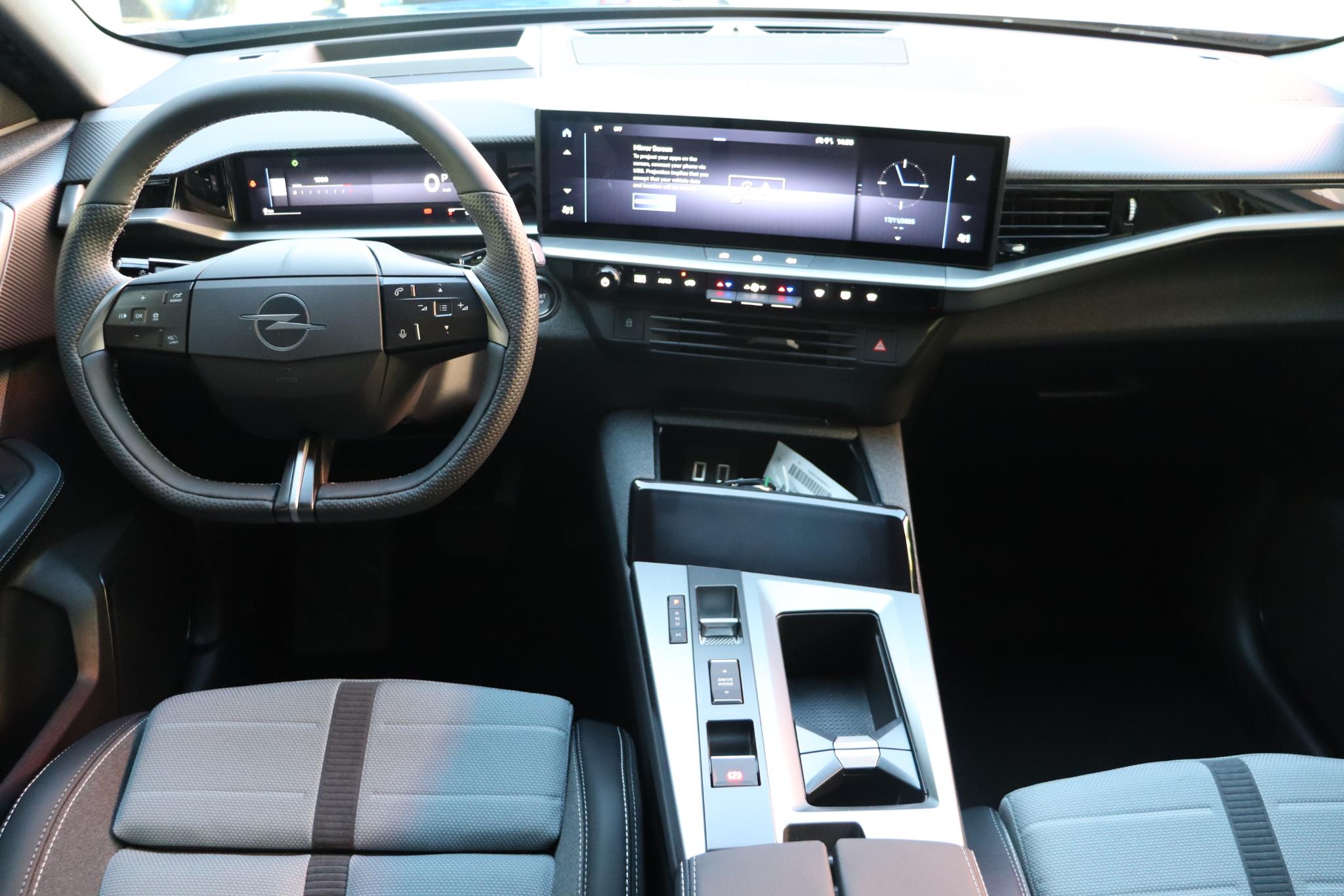 Opel Grandland 1.2 Turbo Hybrid Business Edition - Afbeelding 4