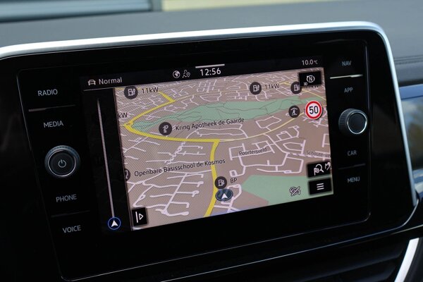 Navigatie systeem "Discover Media"