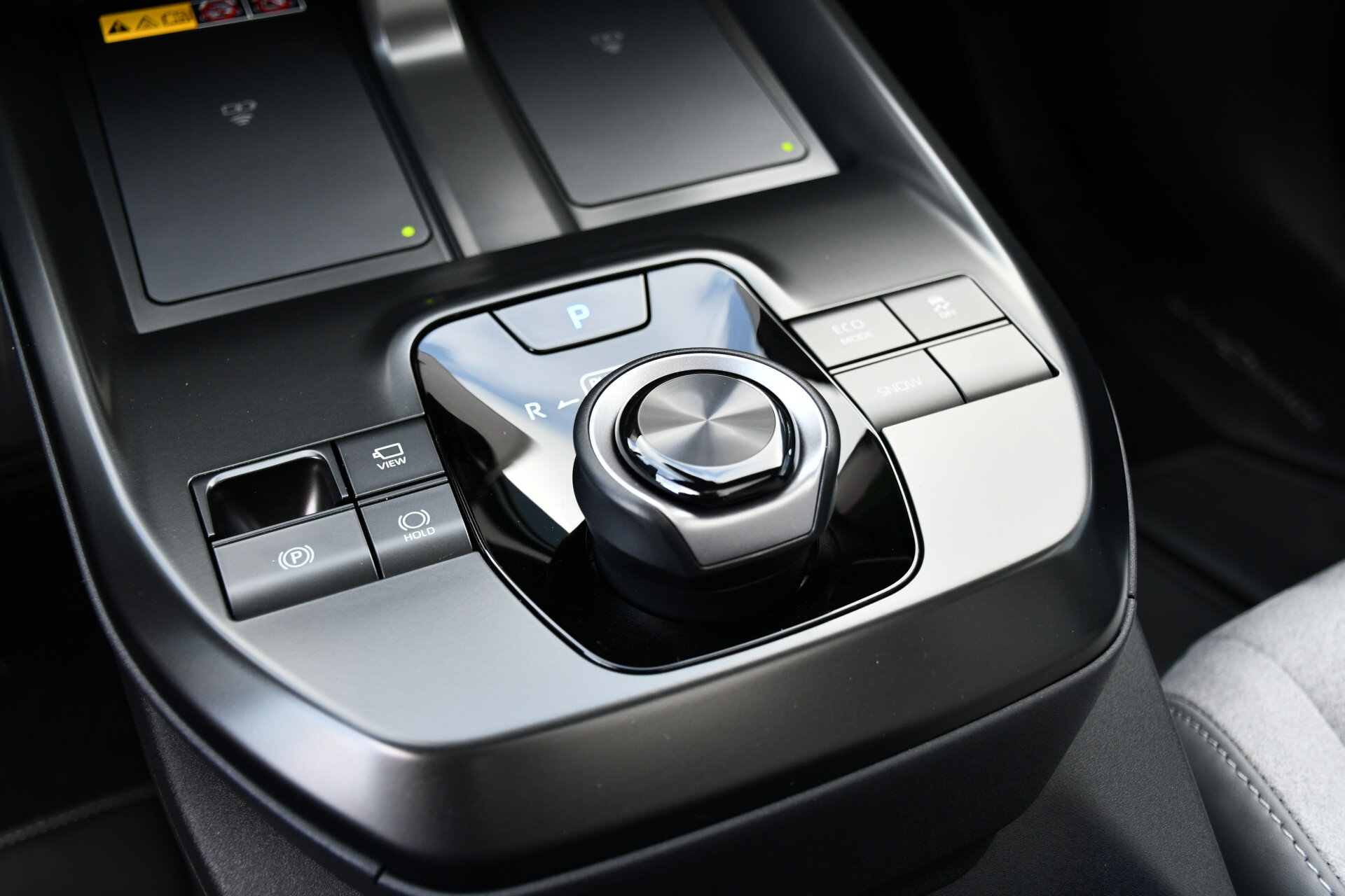 Toyota  C-HR+ Executive AWD 77 kWh Automaat 343pk - Afbeelding 4