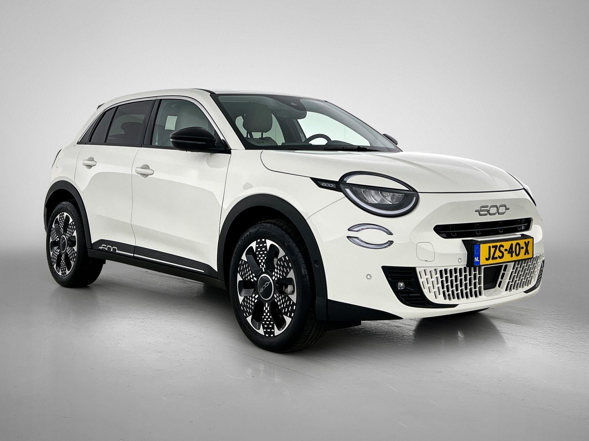 Fiat 600 1.2 Hybrid La Prima 110pk Automaat - Afbeelding 2