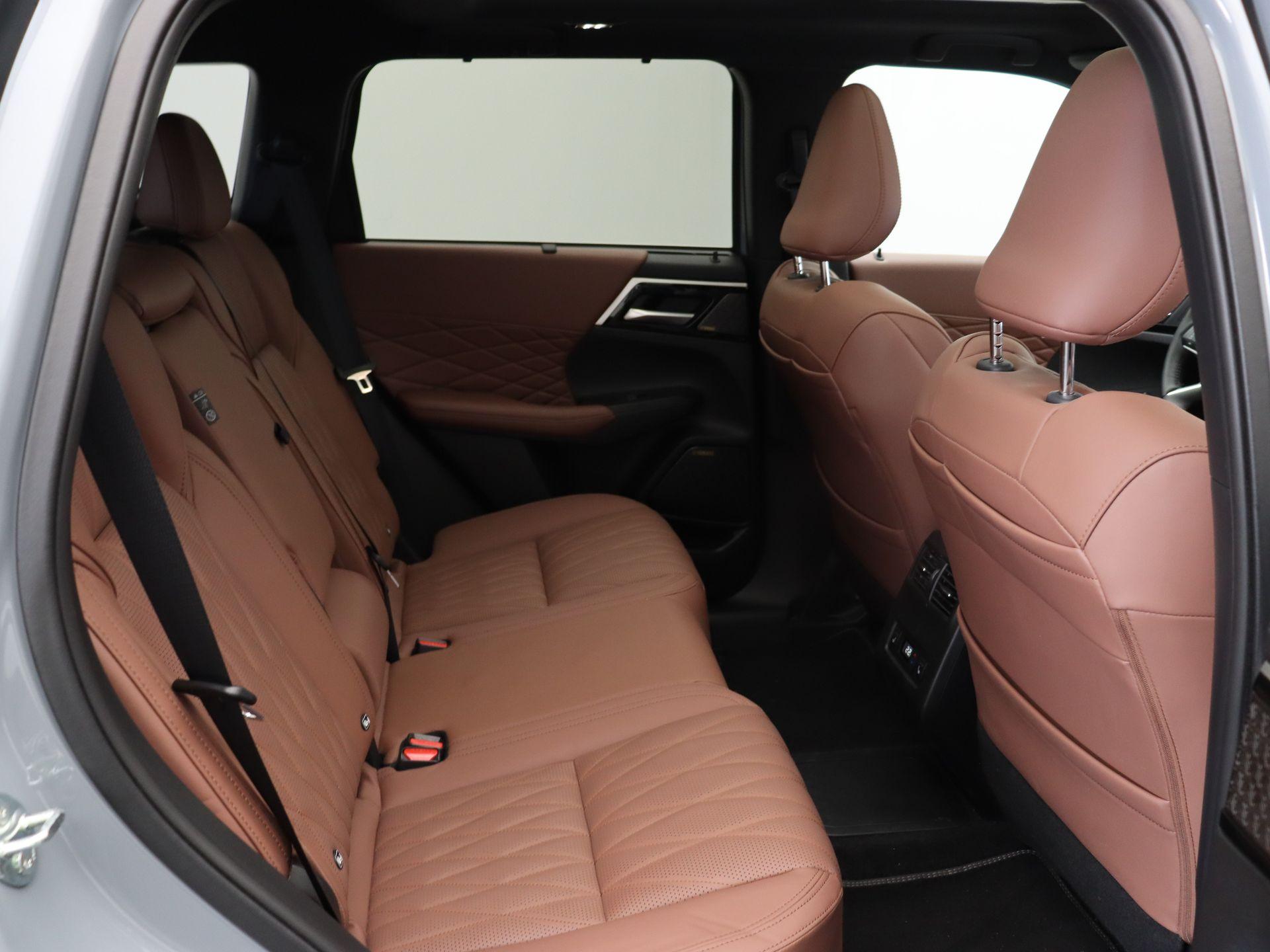 Mitsubishi Outlander 2.4 PHEV Instyle+ - Afbeelding 10