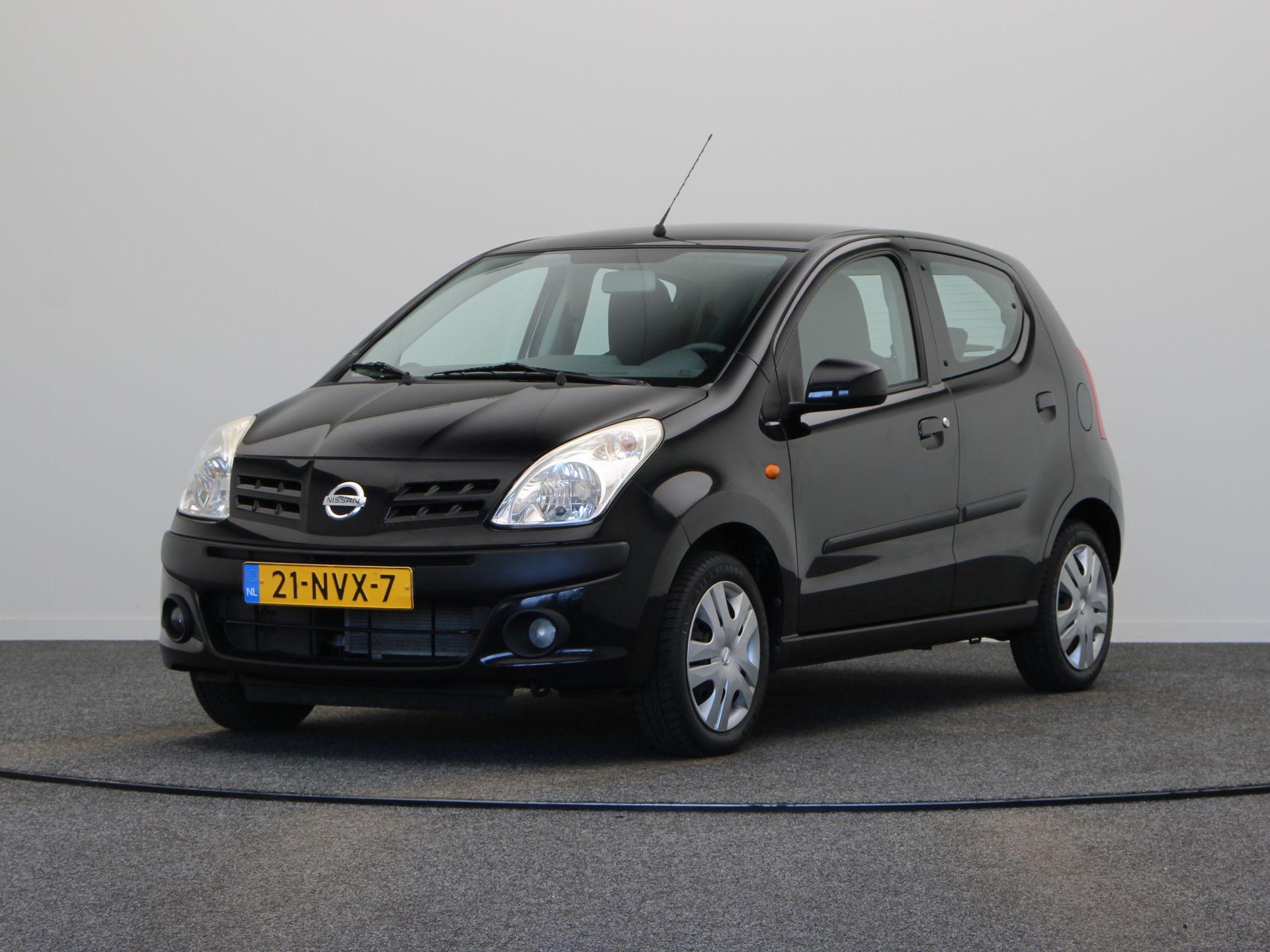 Nissan Pixo