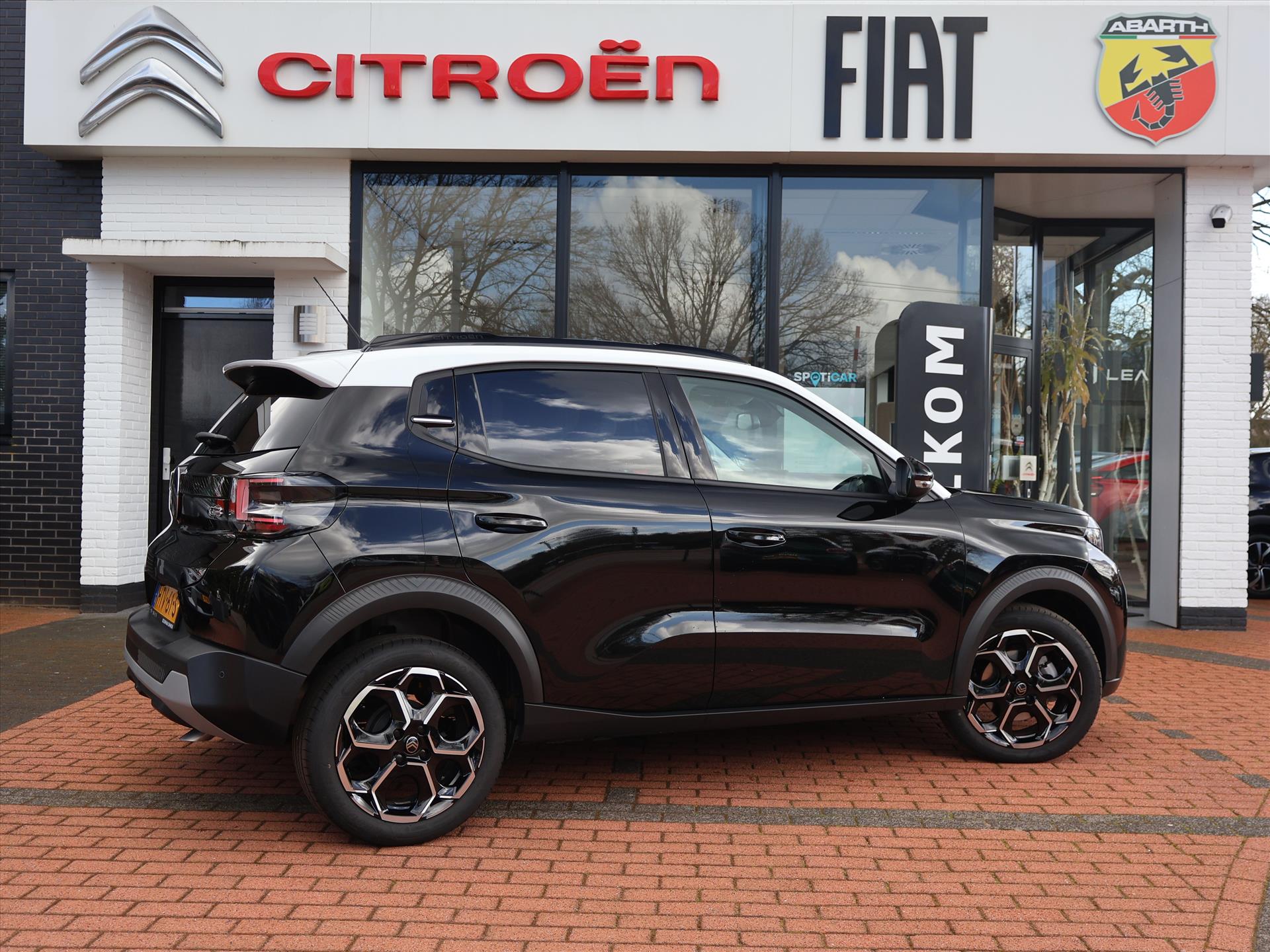 Citroën C3 1.2 Turbo S&S 100PK Max, Rijklaarprijs | Navigatie | Camera | DAB+ | Apple CarPlay & Android Auto | Lichtmetalen wielen - Afbeelding 4