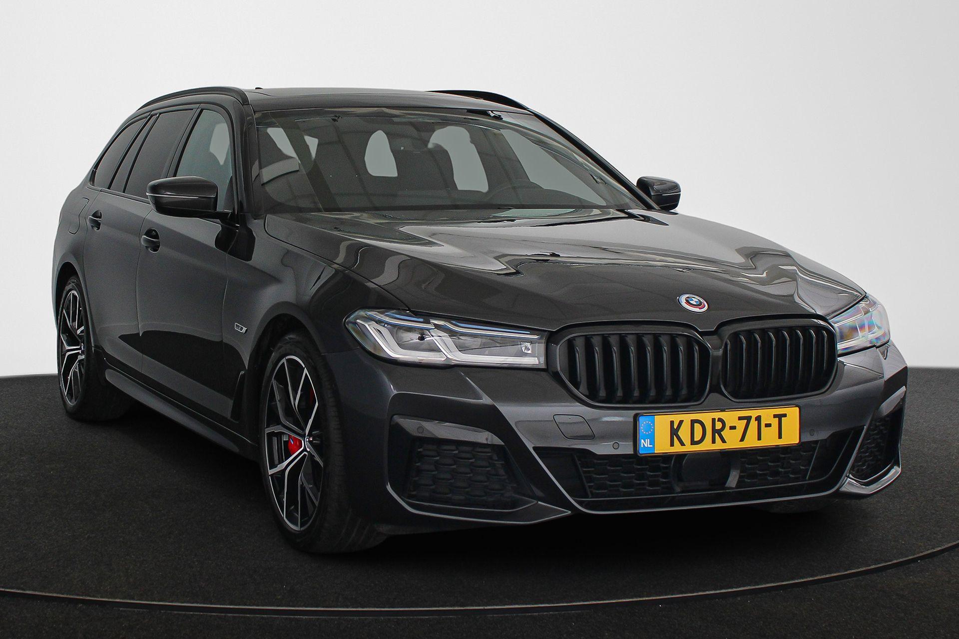 BMW 5 Serie Touring 530e - Afbeelding 2