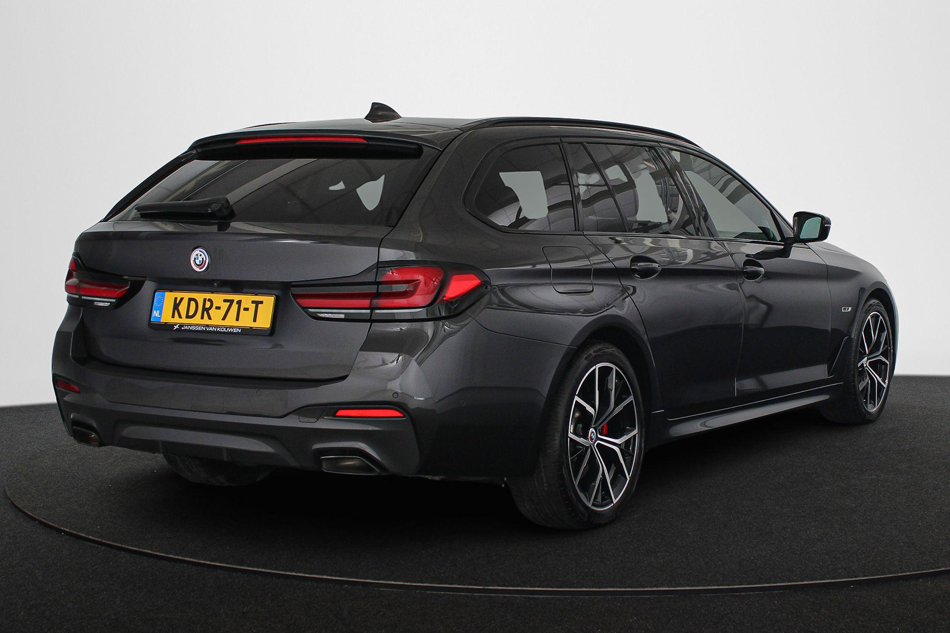 BMW 5 Serie Touring 530e - Afbeelding 3