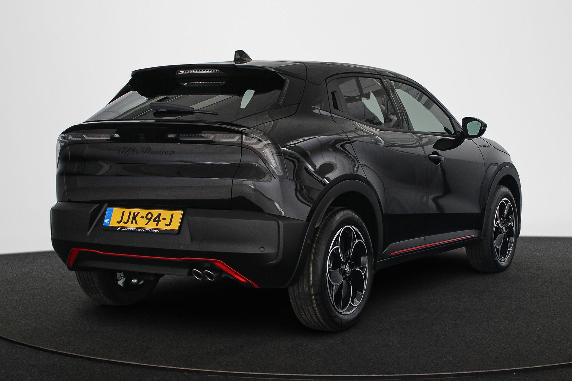 Alfa Romeo Junior 1.2 Turbo Hybrid Ibrida Speciale - Afbeelding 3