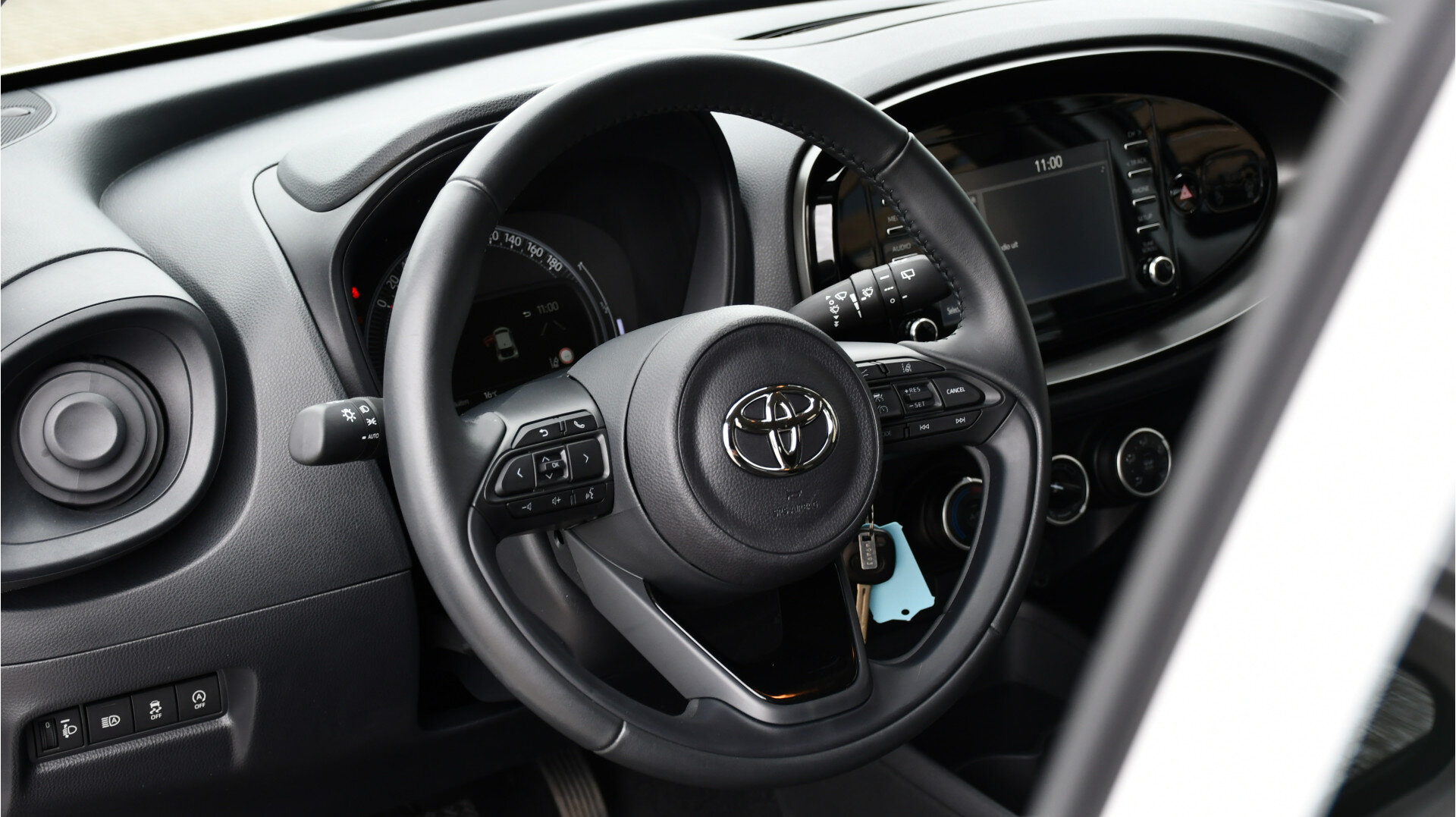 Toyota Aygo X 1.0 VVT-i MT Play 5-deurs 72pk - Afbeelding 2