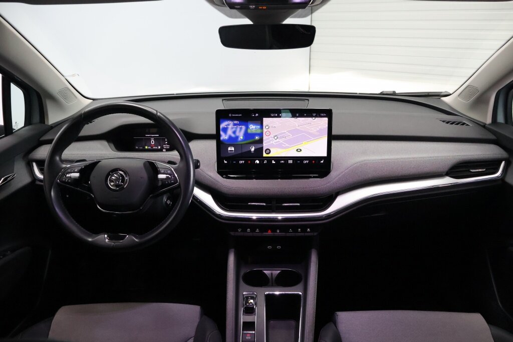 Škoda Enyaq iV 80 | 550km WLTP | Trekhaak | Stoelverwarming | Navigatie | LED - Afbeelding 2