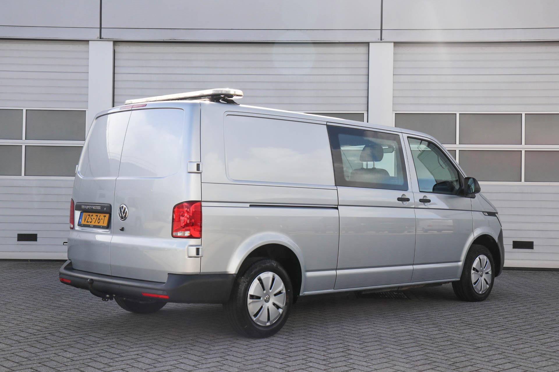 Volkswagen Transporter 2.0 TDI 110pk L2H1 28 DC Comfortline - Afbeelding 2
