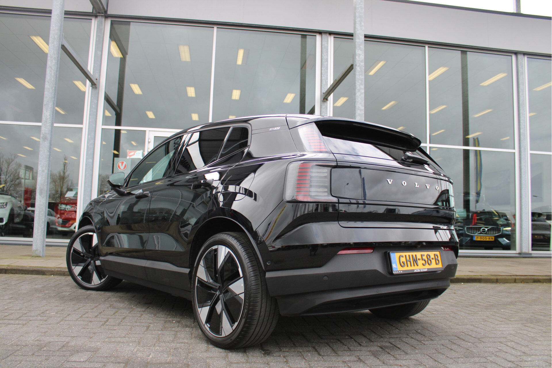 Volvo EX30 Single Motor Extended Range Ultra 69 kWh - Afbeelding 3