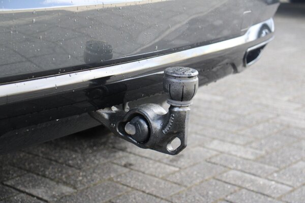 trekhaak uitklapbaar