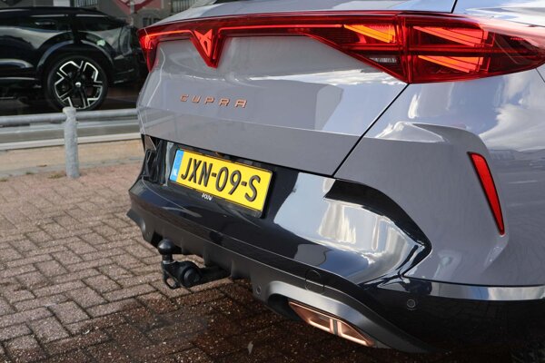 trekhaak uitklapbaar