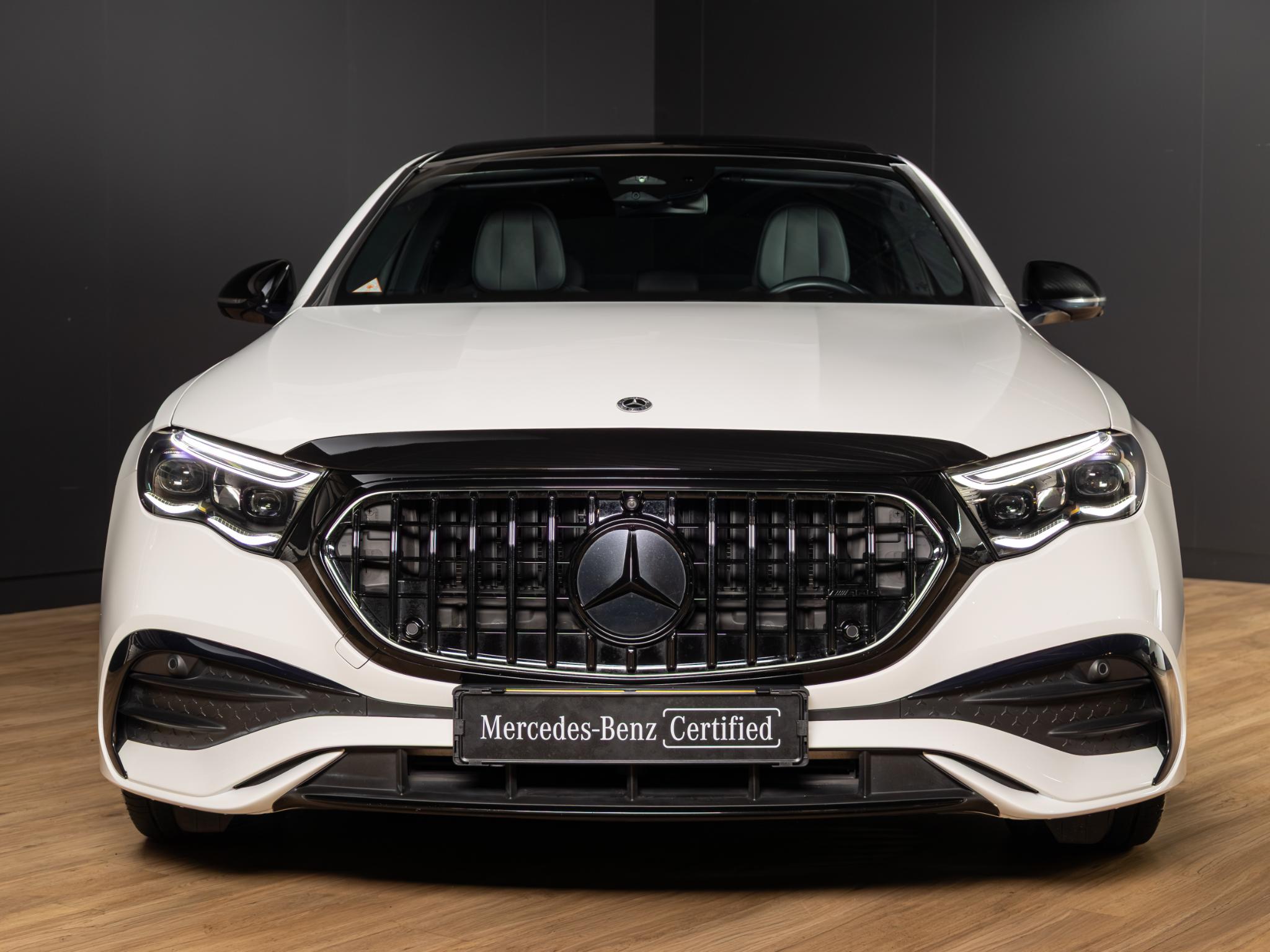 Mercedes-Benz E-Klasse Limousine 400 e 4MATIC AMG Line - Afbeelding 4