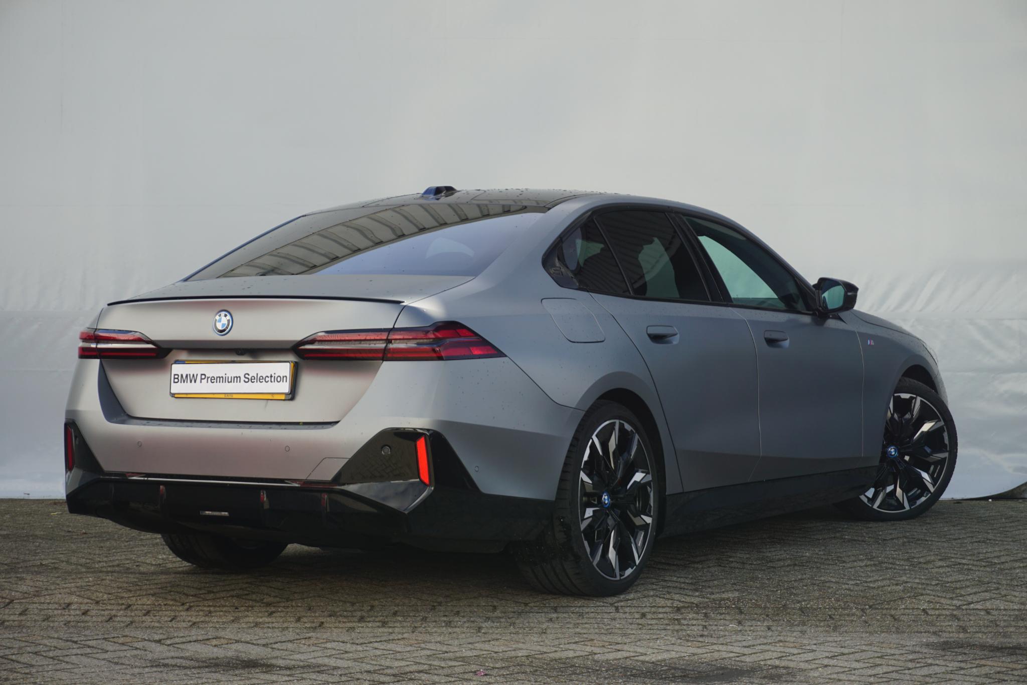 BMW i5 M60 - Afbeelding 2
