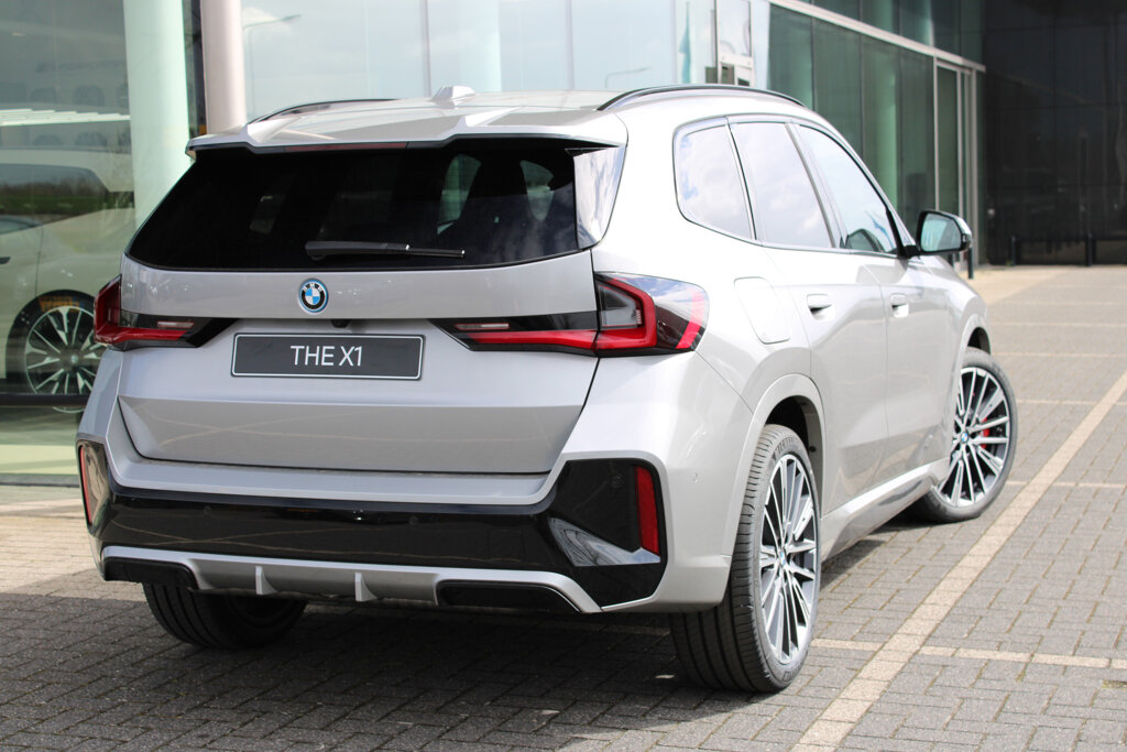 BMW X1 9