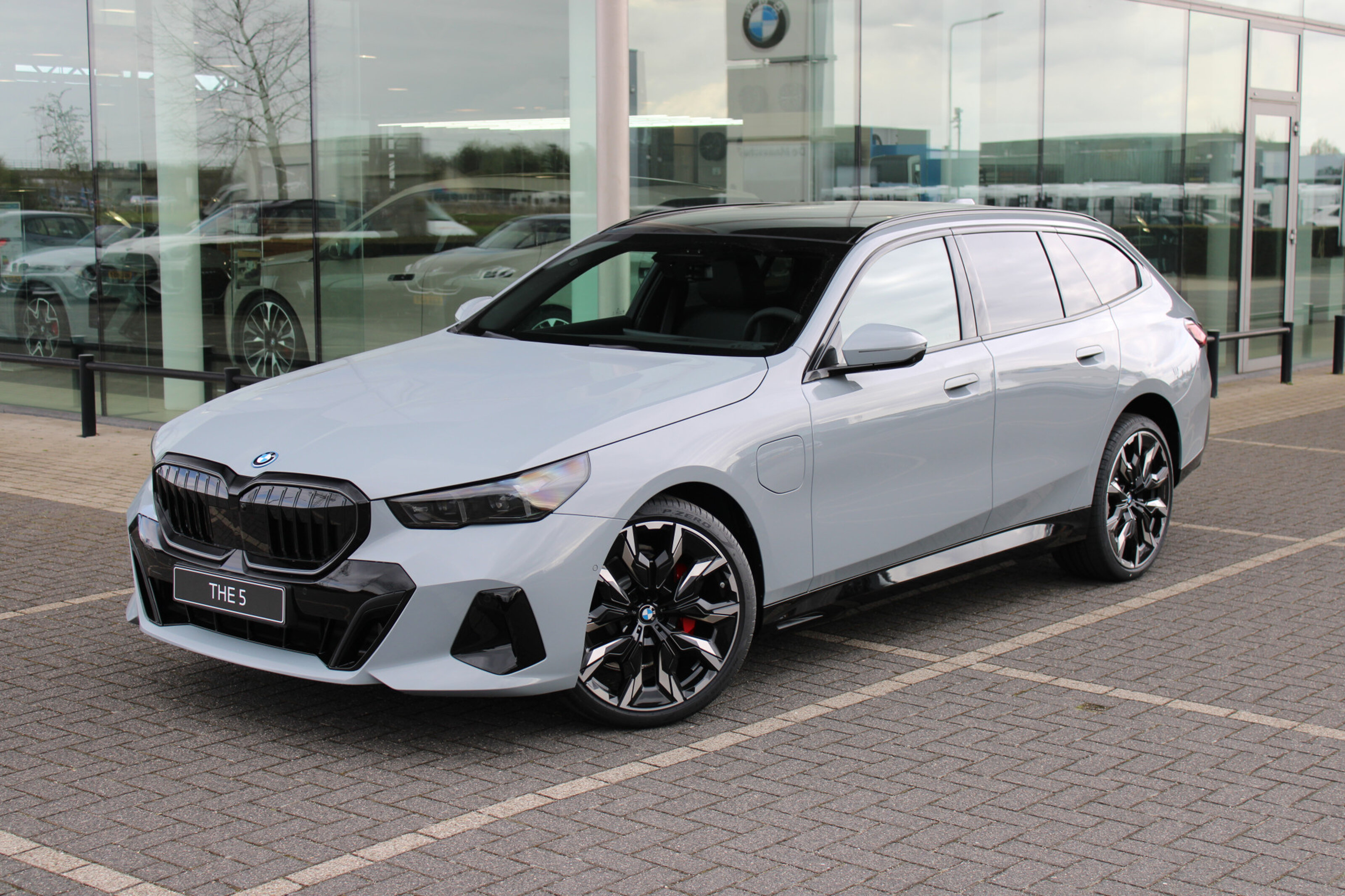 BMW 5 Serie Touring 530e M Sport Automaat