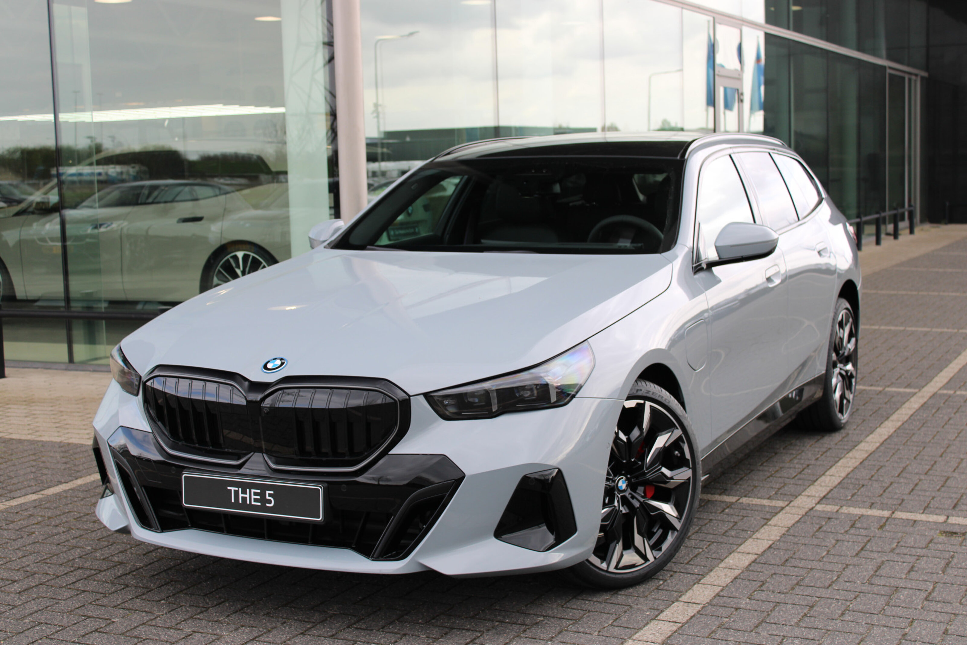BMW 5 Serie Touring 530e M Sport Automaat