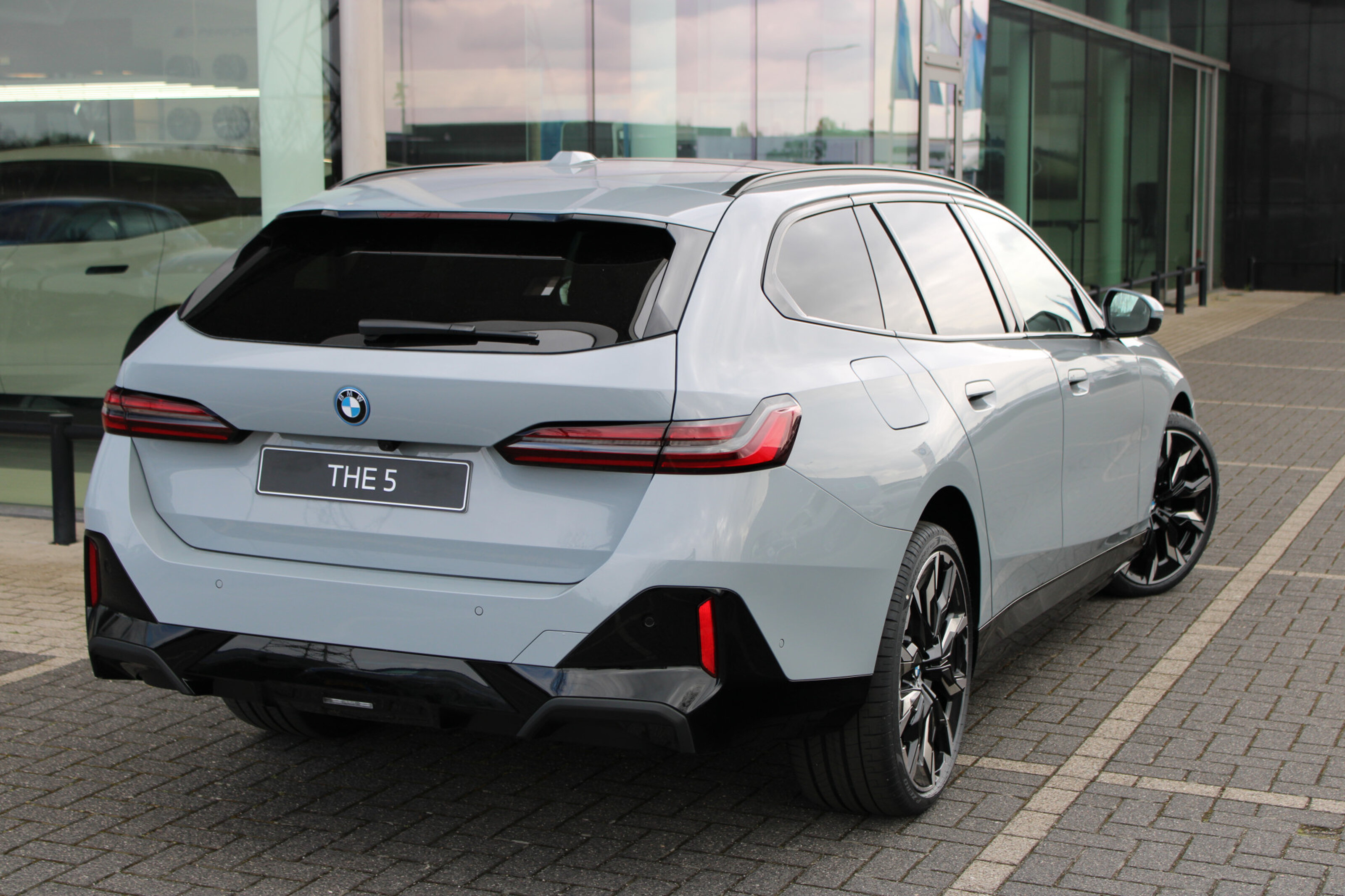 BMW 5 Serie 8
