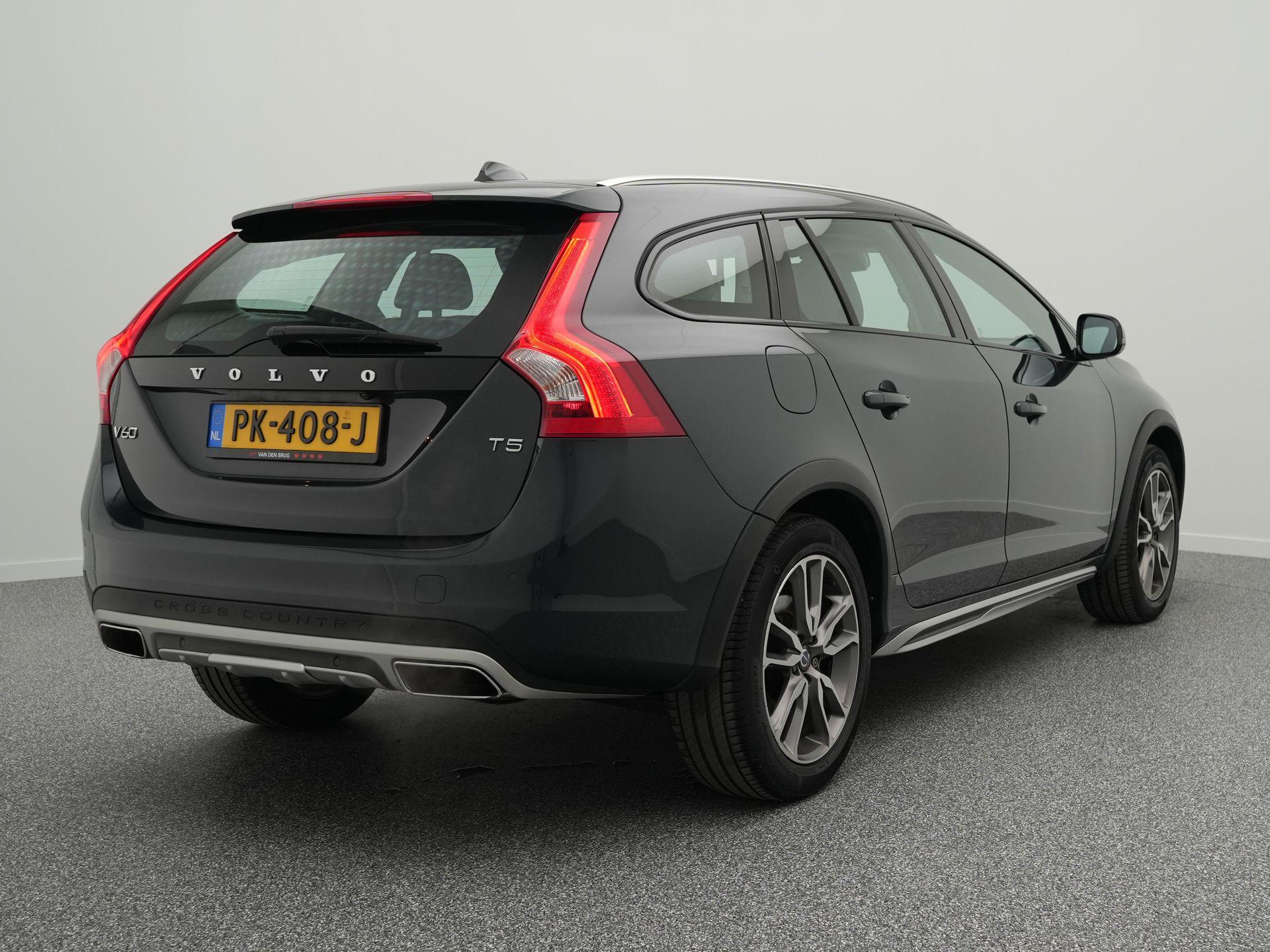 Volvo V60 Cross Country 2.0 T5 245 PK Polar+ - Afbeelding 3