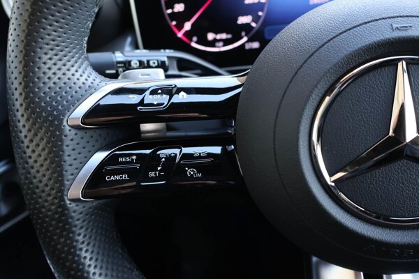 cruise control adaptief met Stop&Go en stuurhulp