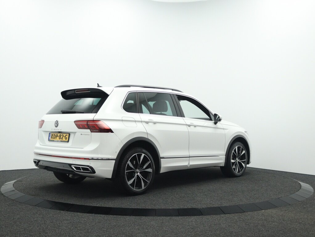 Volkswagen Tiguan 1.4 TSI eHybrid 245PK R-Line Business+ | Panoramadak | Leder | C - Afbeelding 2