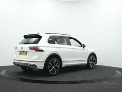 Volkswagen Tiguan 1.4 TSI eHybrid 245PK R-Line Business+ | Panoramadak | Leder | C - Afbeelding 2