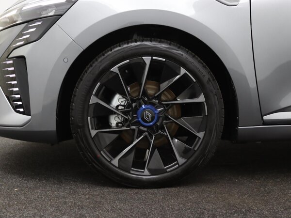 lichtmetalen wielen 17" 'La Fleche' met blauwe naafkap