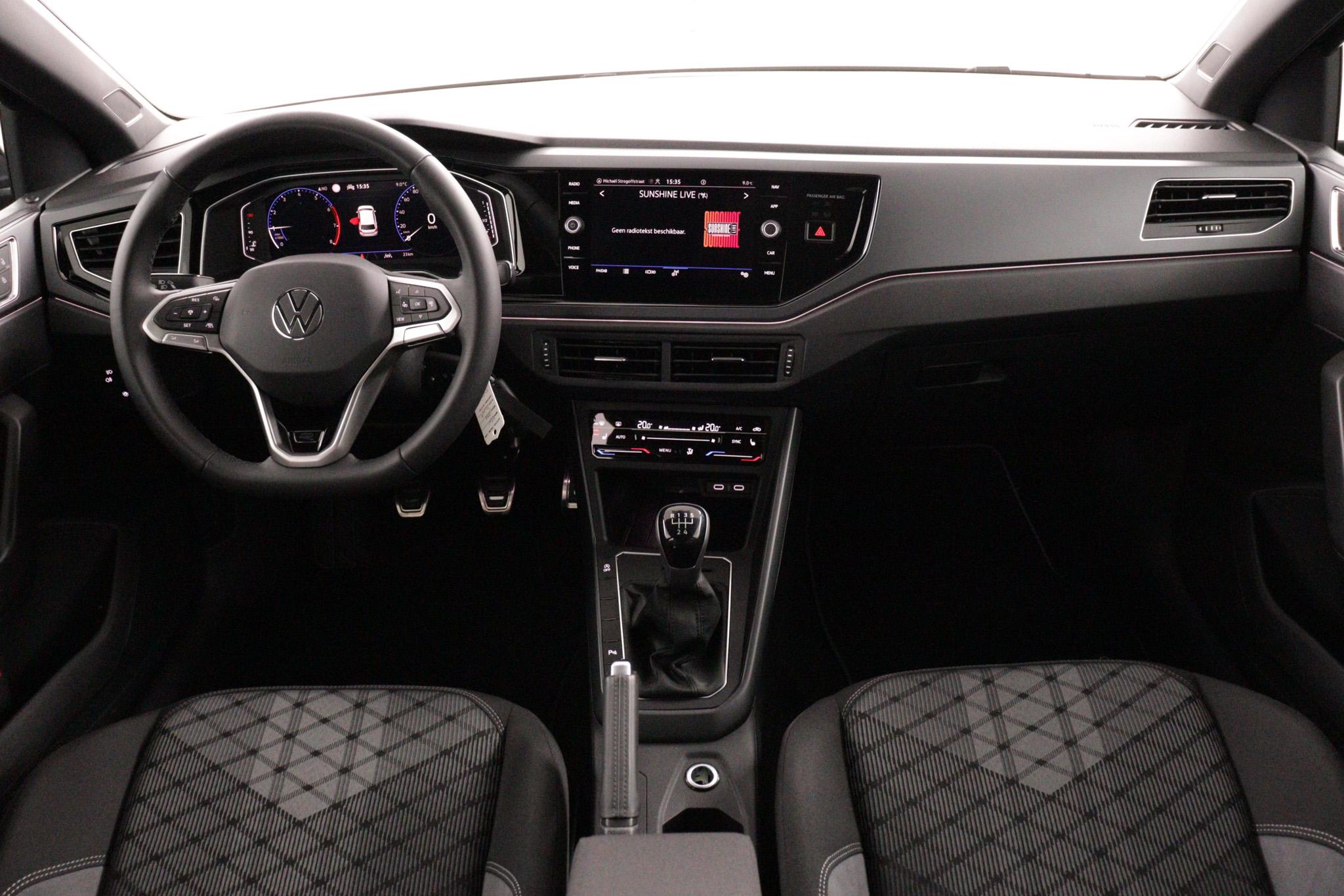 Volkswagen Polo R-Line Business 1.0 70 kW / 95 pk TSI Hatchback 5  - Afbeelding 4