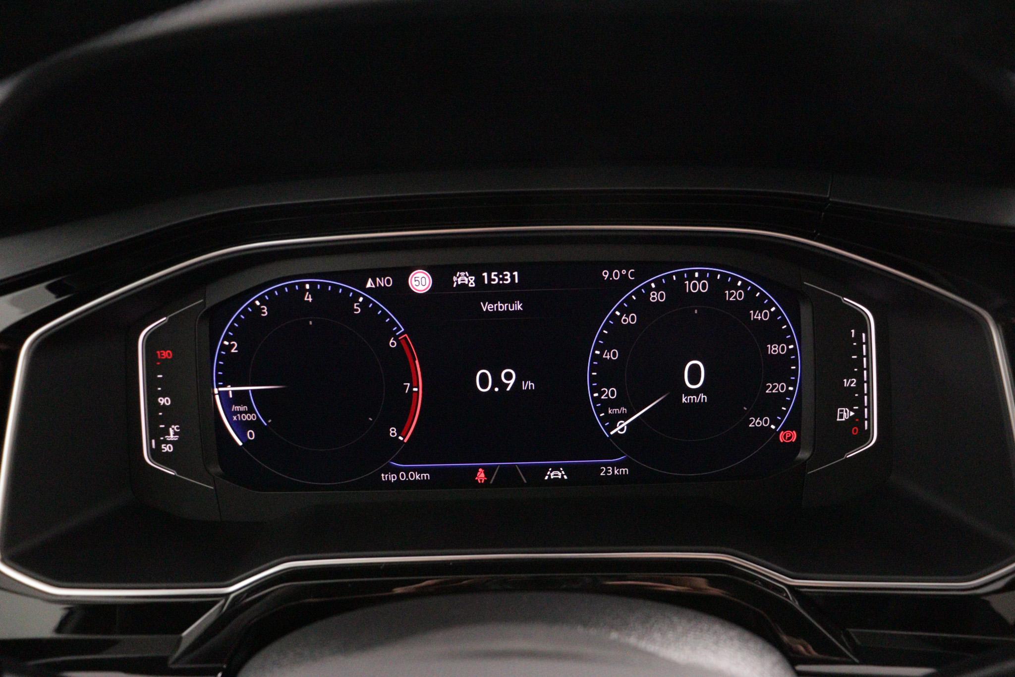 Volkswagen Polo R-Line Business 1.0 70 kW / 95 pk TSI Hatchback 5  - Afbeelding 5