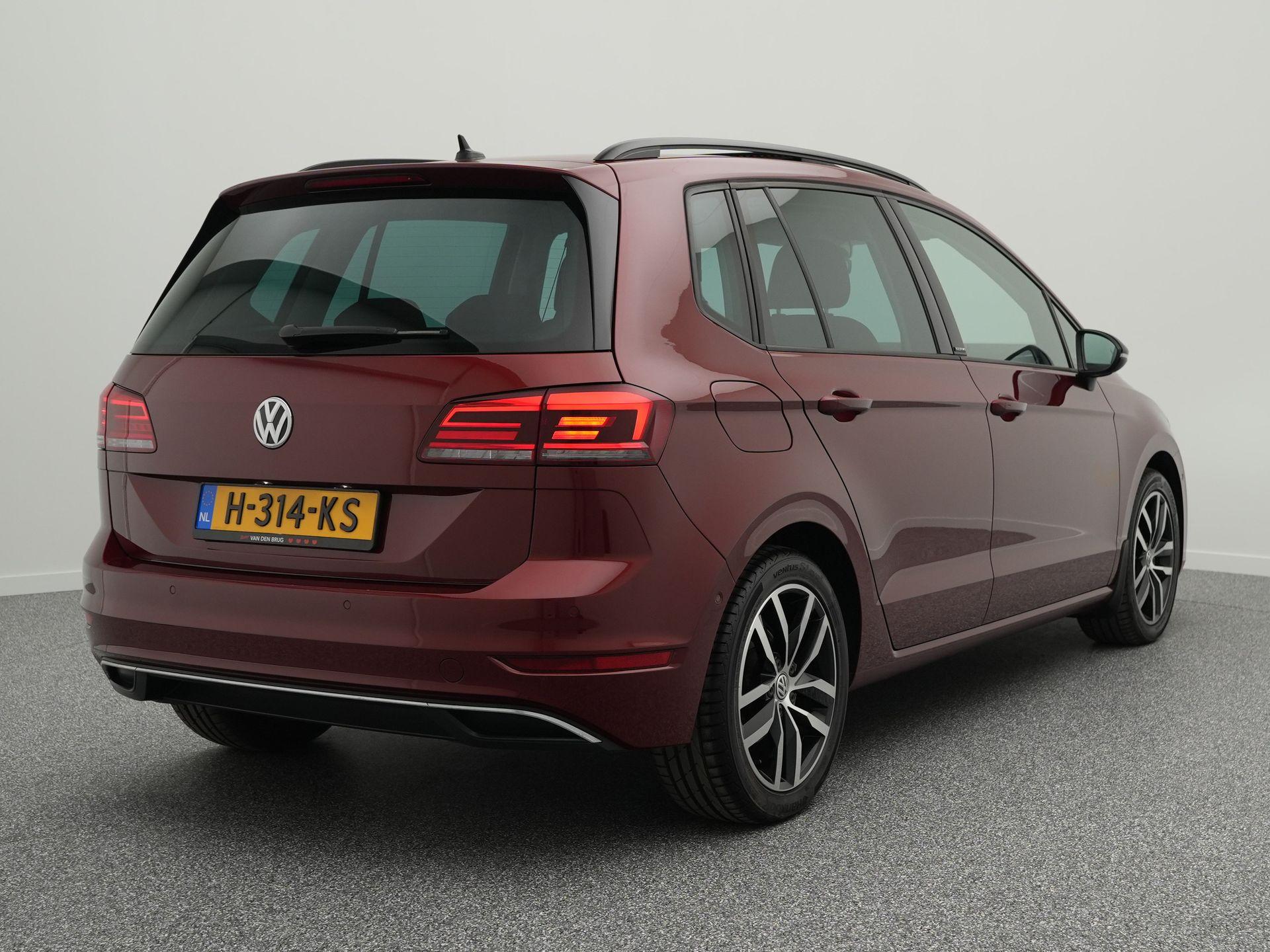 Volkswagen Golf Sportsvan 1.5 TSI 130 PK DSG IQ Drive - Afbeelding 3