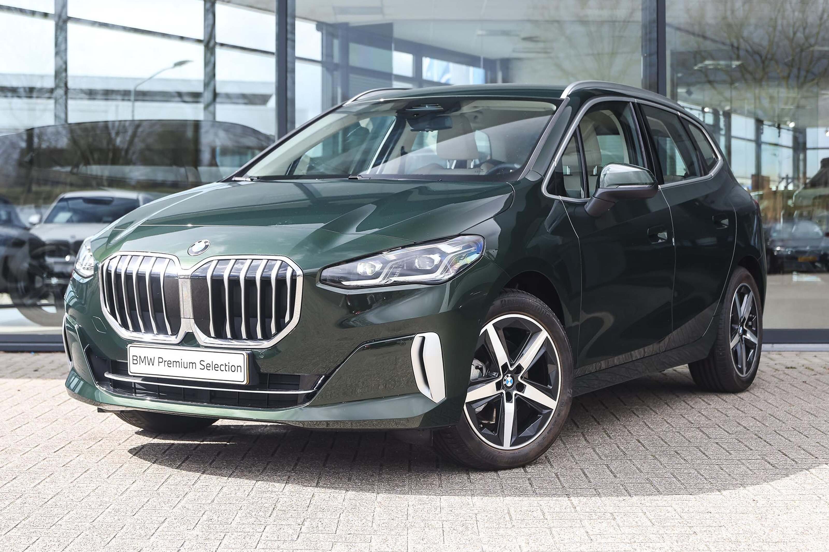 BMW 2 Serie Active Tourer 218i Luxury Line Automaat