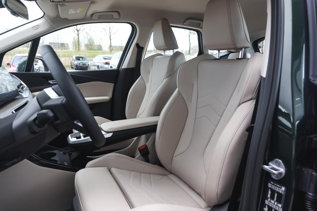 BMW 2 Serie 12