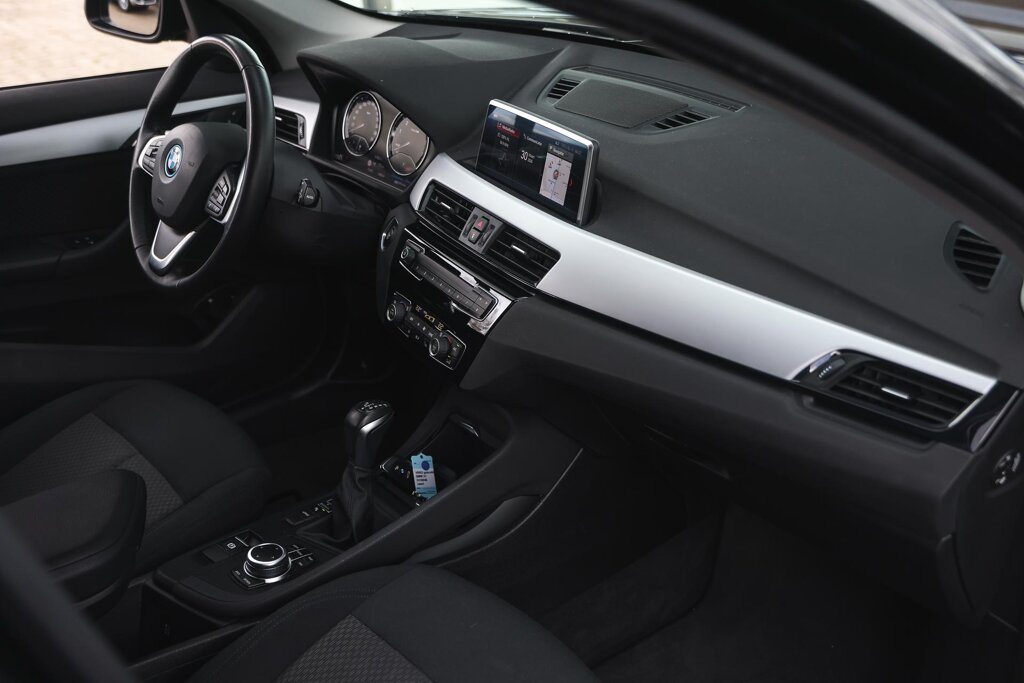 BMW X1 10