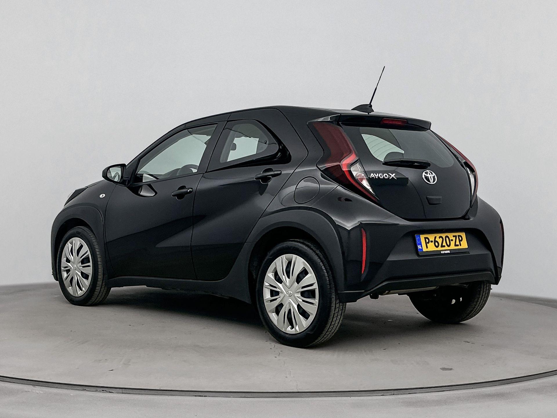 Toyota Aygo X 1.0 72 pk MT Play - Afbeelding 3