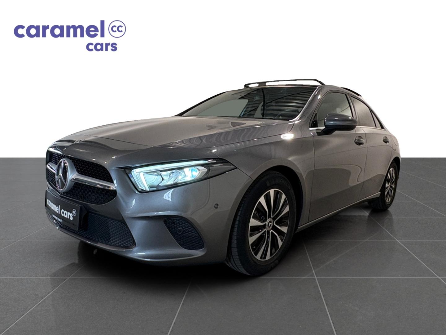 Mercedes-Benz A-Klasse 180 BERLINE *OPEN DAK*CAMERA SENSOREN*DAB*GPS*ZETELVERWARMING* - Afbeelding 3