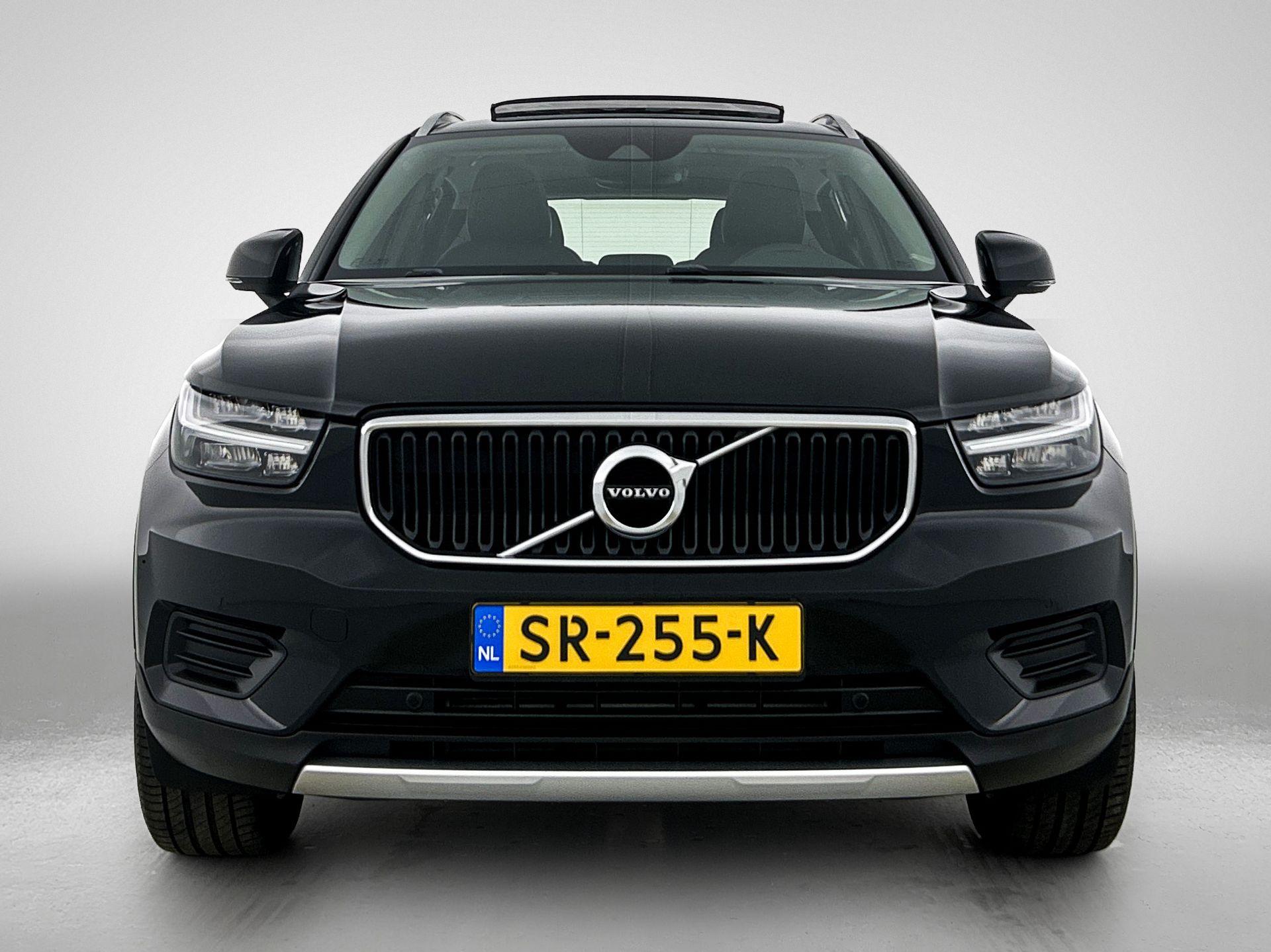 Volvo XC40 2.0 T4 Momentum 190pk Automaat - Afbeelding 4